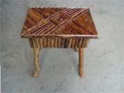 Bend feet tea table